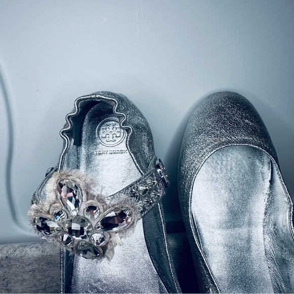 TORY BURCH - Silver MINNIE Crystal Embellished 2way ballet flats/MaryJanes, 9.5M - Picture 7 of 13